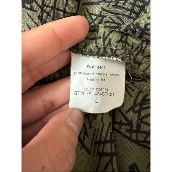 Lush green tank top size large - Picture 5 of 9